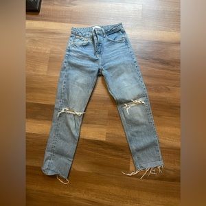 Zara Mid-Rise Ankle Jeans